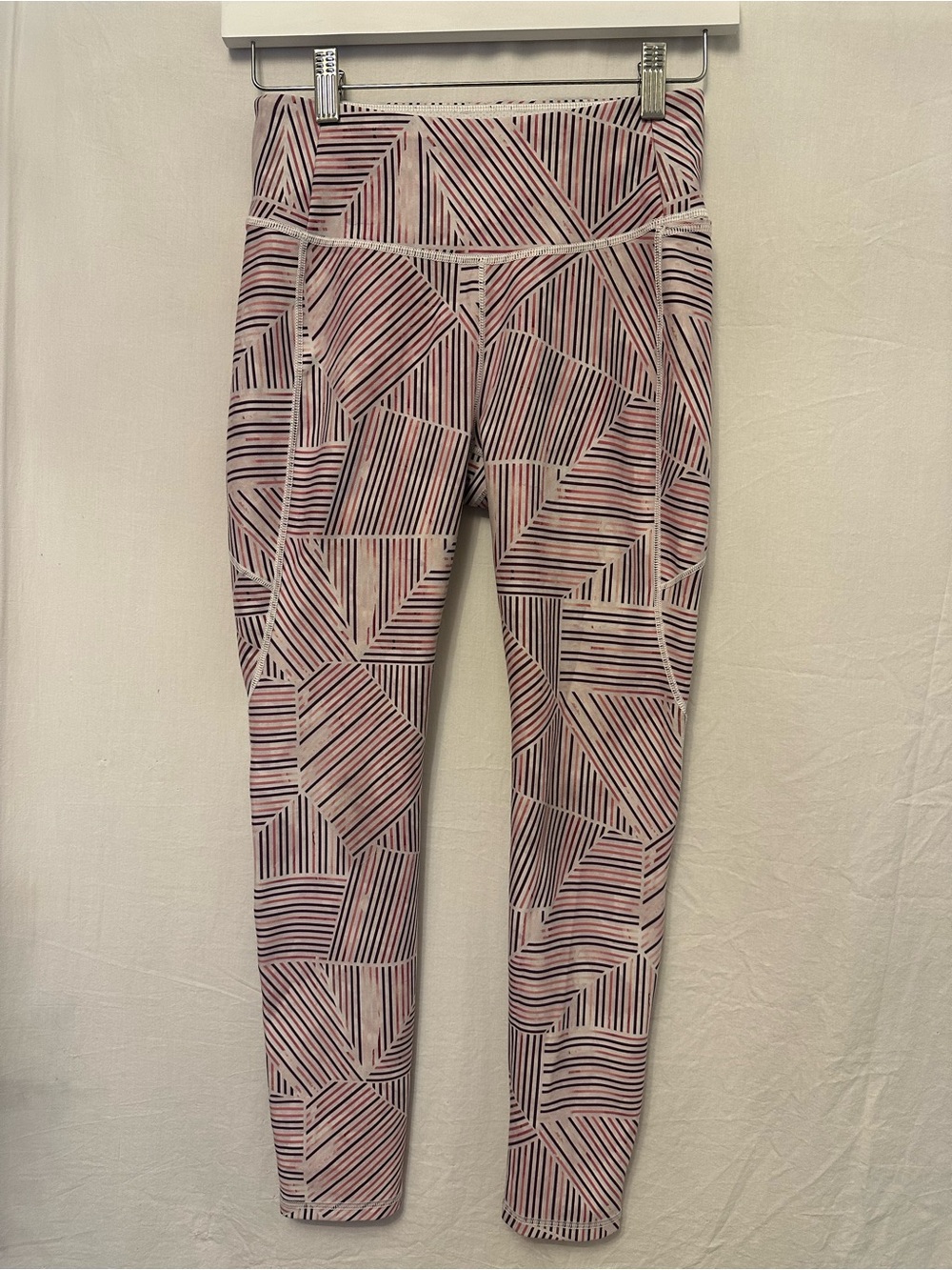 Calia Carrie Underwood Geometric Print High Rise Leggings S